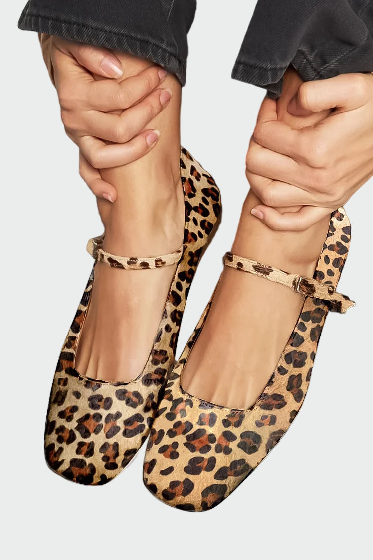 Lia | Elegante Ballerinaer med Leopardprint og Ankelrem