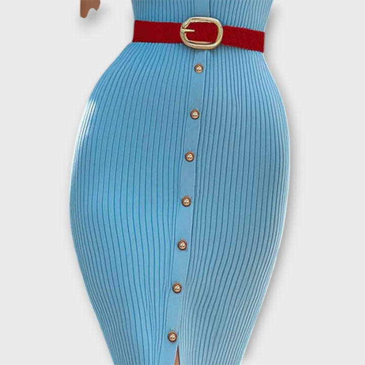 Sophia - Elegant blyantkjole i babyblå ribstrik