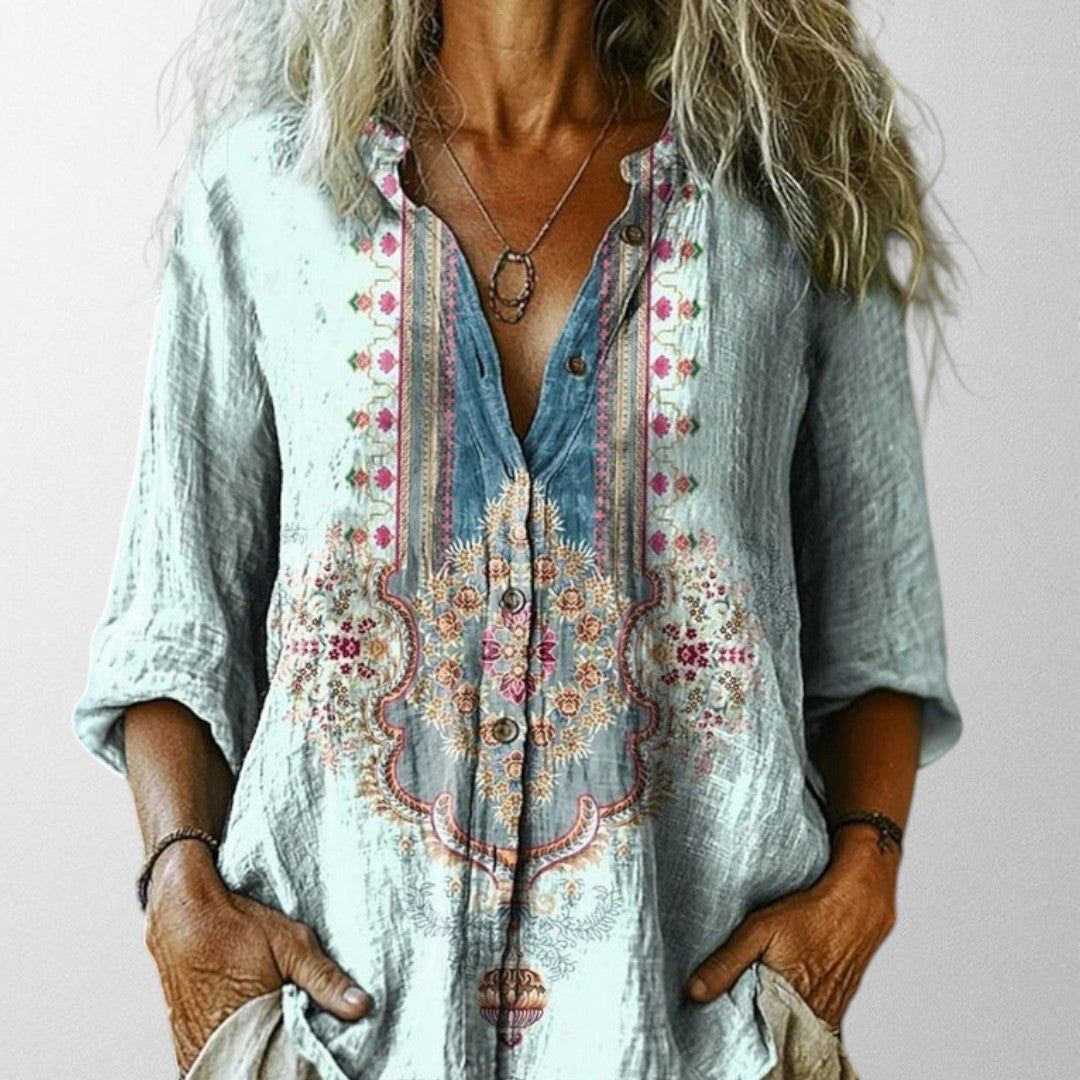 Olivia – Vintage Bluse med Broderede Detaljer