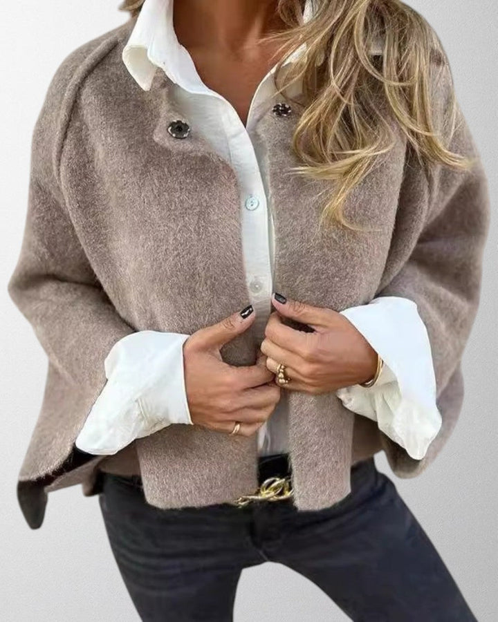 Olivia - Kort jakke med elegante, udvidede ærmer