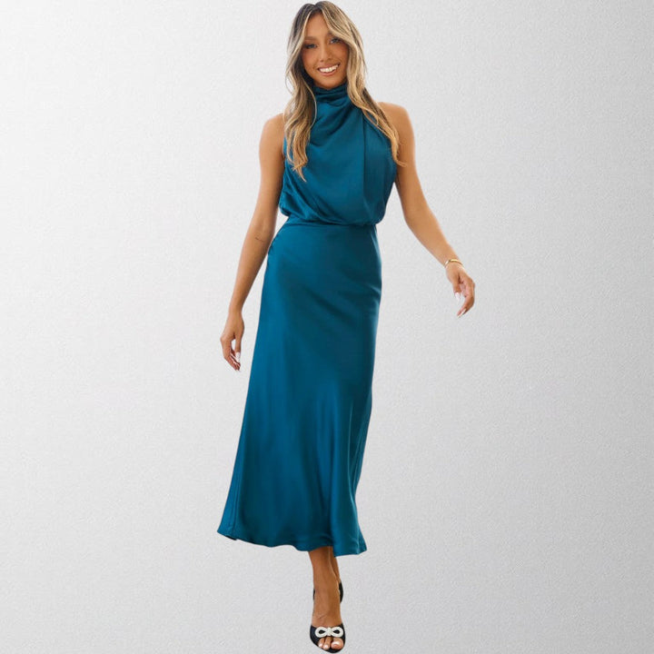 Olivia - Tidøs Satin Halterneck Kjole
