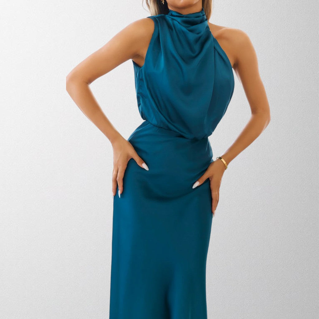 Olivia - Tidøs Satin Halterneck Kjole