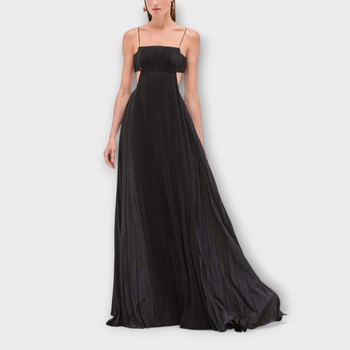 Tamina - Maxi Plisseret Kjole med Elegante Udsnit