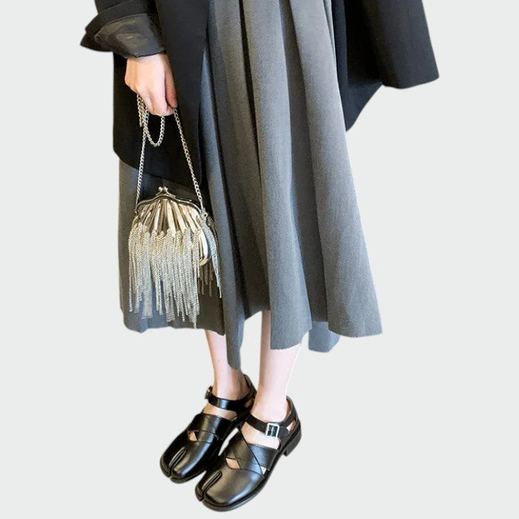 Olivia - Tabi Strap Mary Jane Sko