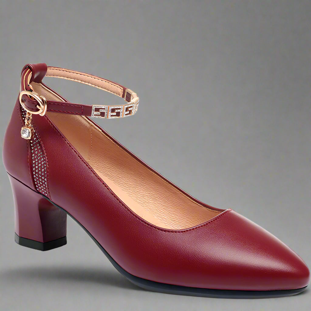 Zymara | Pumps i Premium Patentlæder til Din Kontorstil