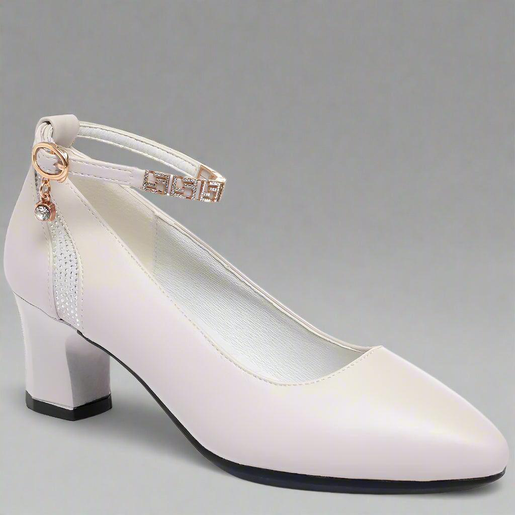 Zymara | Pumps i Premium Patentlæder til Din Kontorstil