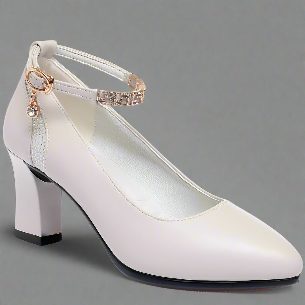 Zymara | Pumps i Premium Patentlæder til Din Kontorstil