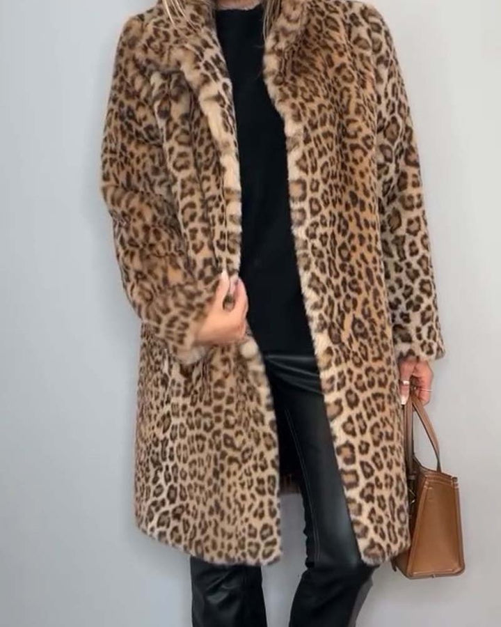 LEIA - Blød Lang Frakke med Leopardmønster