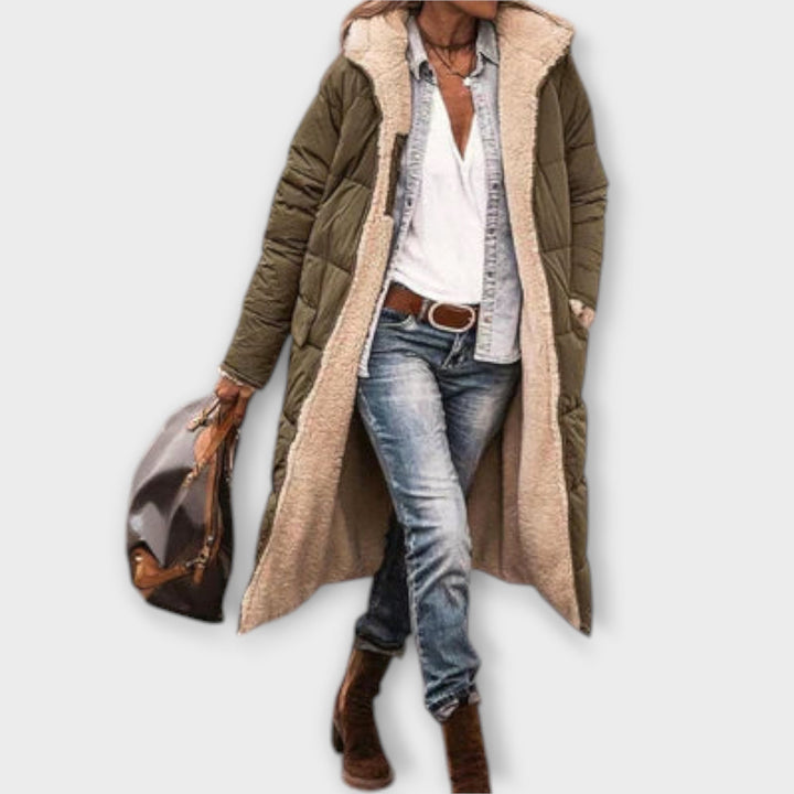 Kora – Behagelig Frakke med Faux Fur-foring