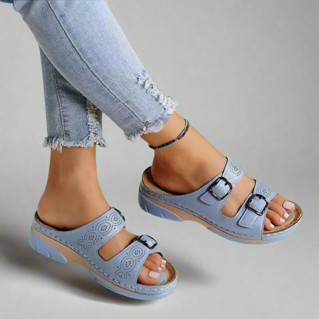 Dorothee | Wedge Sandaler med Dobbelt Rem – Komfortable og Stilfulde