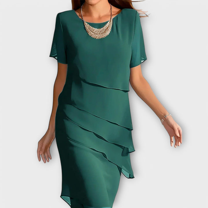 Ottilie - Tætsiddende og elegant kjole