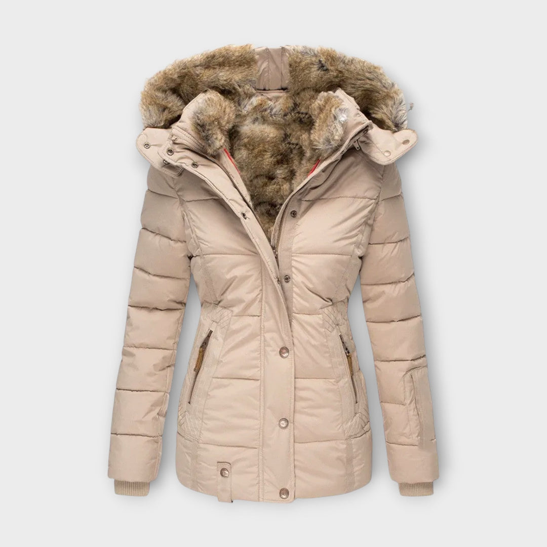 Emine – Hyggelig Jakke med Faux Fur-foring