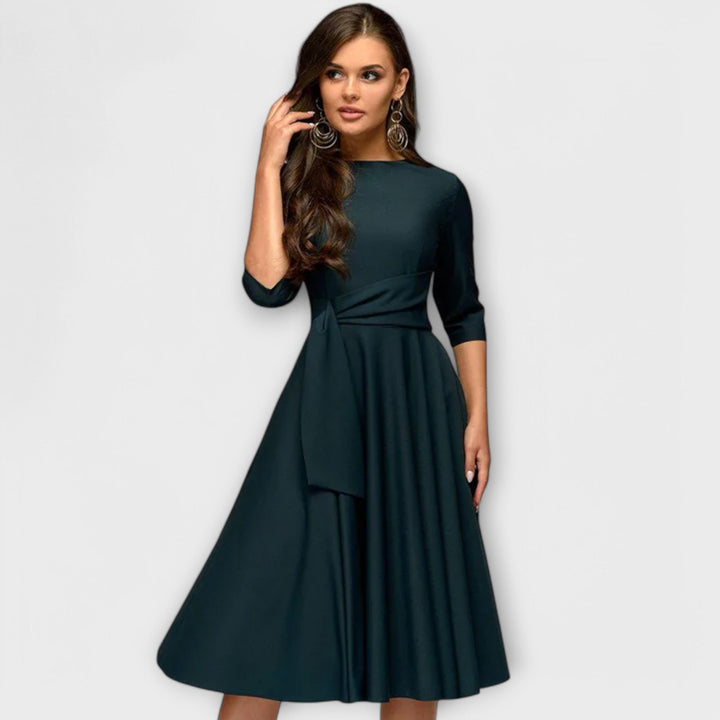 Wanda - Elegant Svingende Kjole
