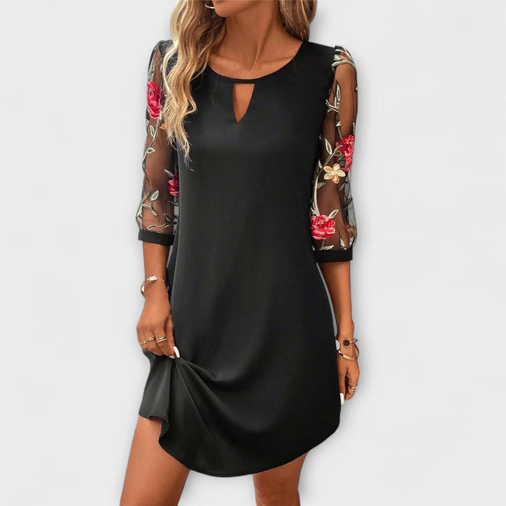 Livia - Robe Elegance Tidens Uforanderlighed