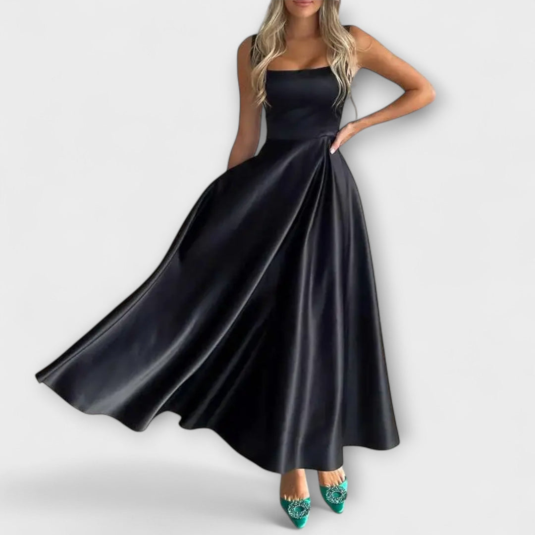 Selina – Elegant Midi Kjole