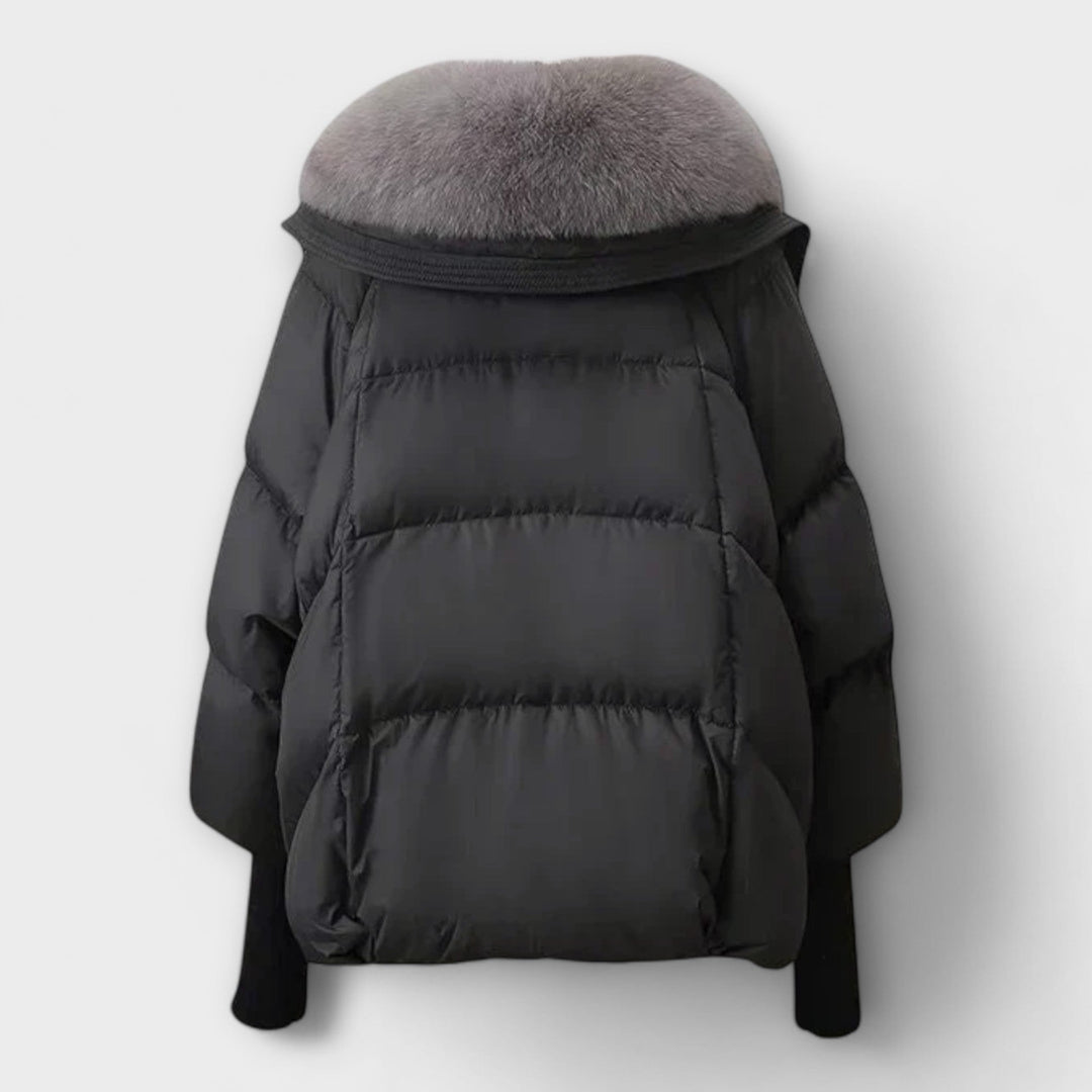 Lucyna – Elegant Jakke med Kunstpels