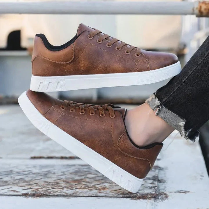 ASTOR CLASSIC – TIDLØSE HERRESKO | VANROSSEM™