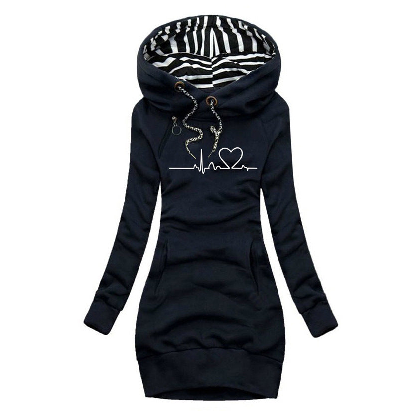 Adèle - Sweaterkjole med Hjerterytme Print