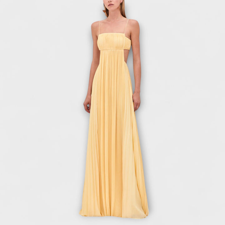 Tamina - Maxi Plisseret Kjole med Elegante Udsnit