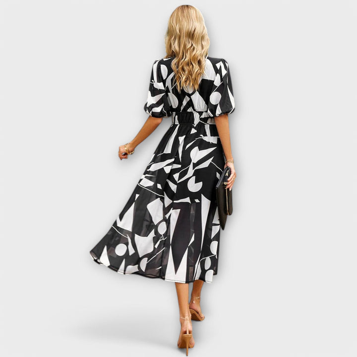 Yvonne - Elegant Midi Kjole