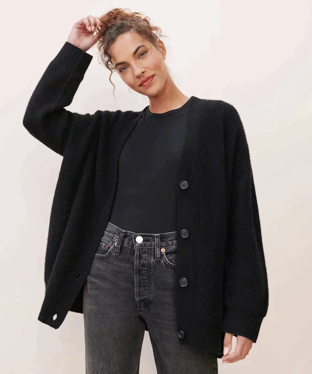 Federica | Elegant Cardigan med Knapper