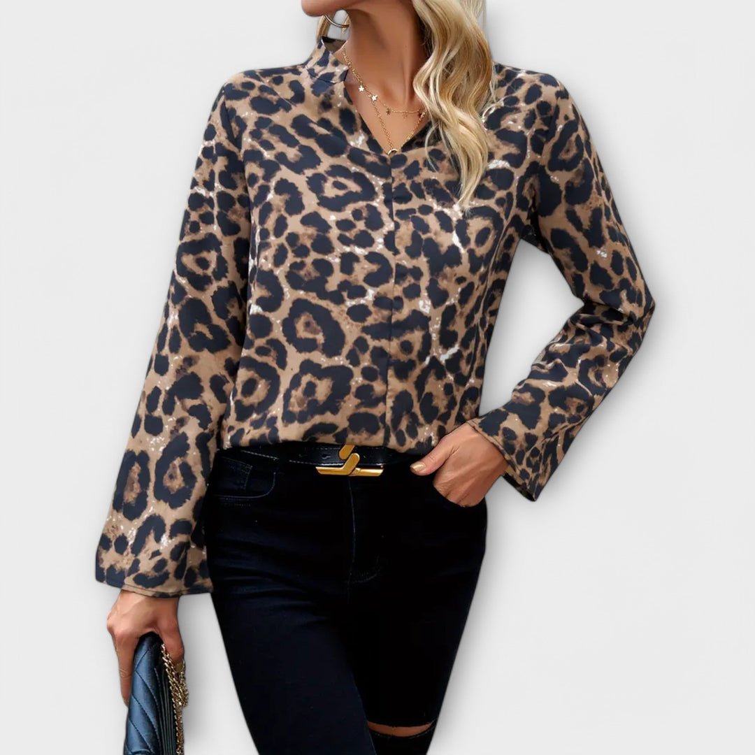 Afslappet Leopardprint Bluse med Udsnit