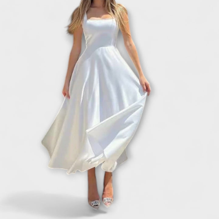 Selina – Elegant Midi Kjole