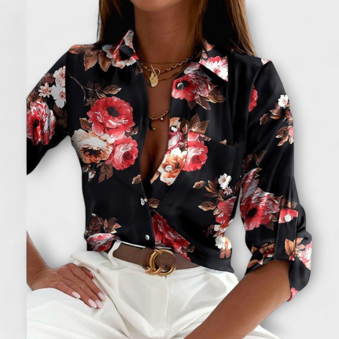 Velmira – Bluse med Klassisk Krave