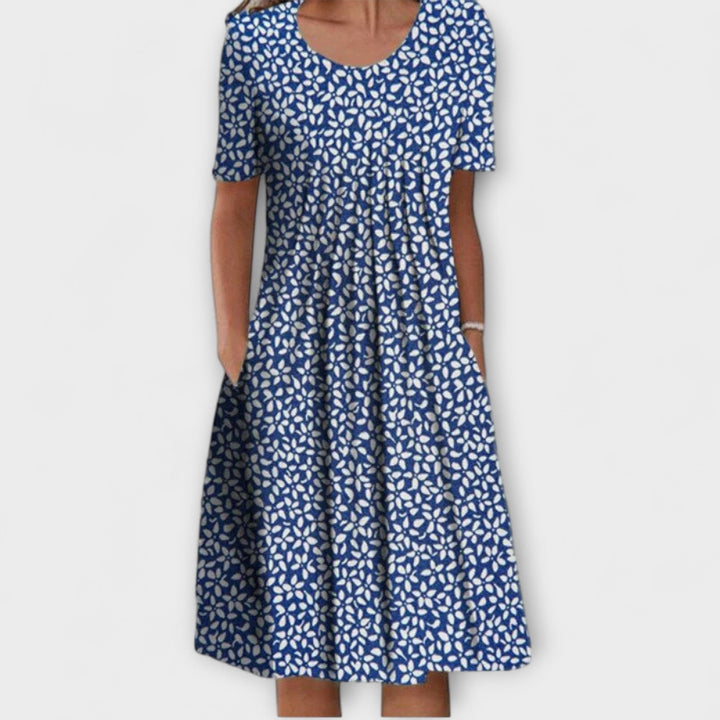 Juliane – Elegant kjole med mavekontrol