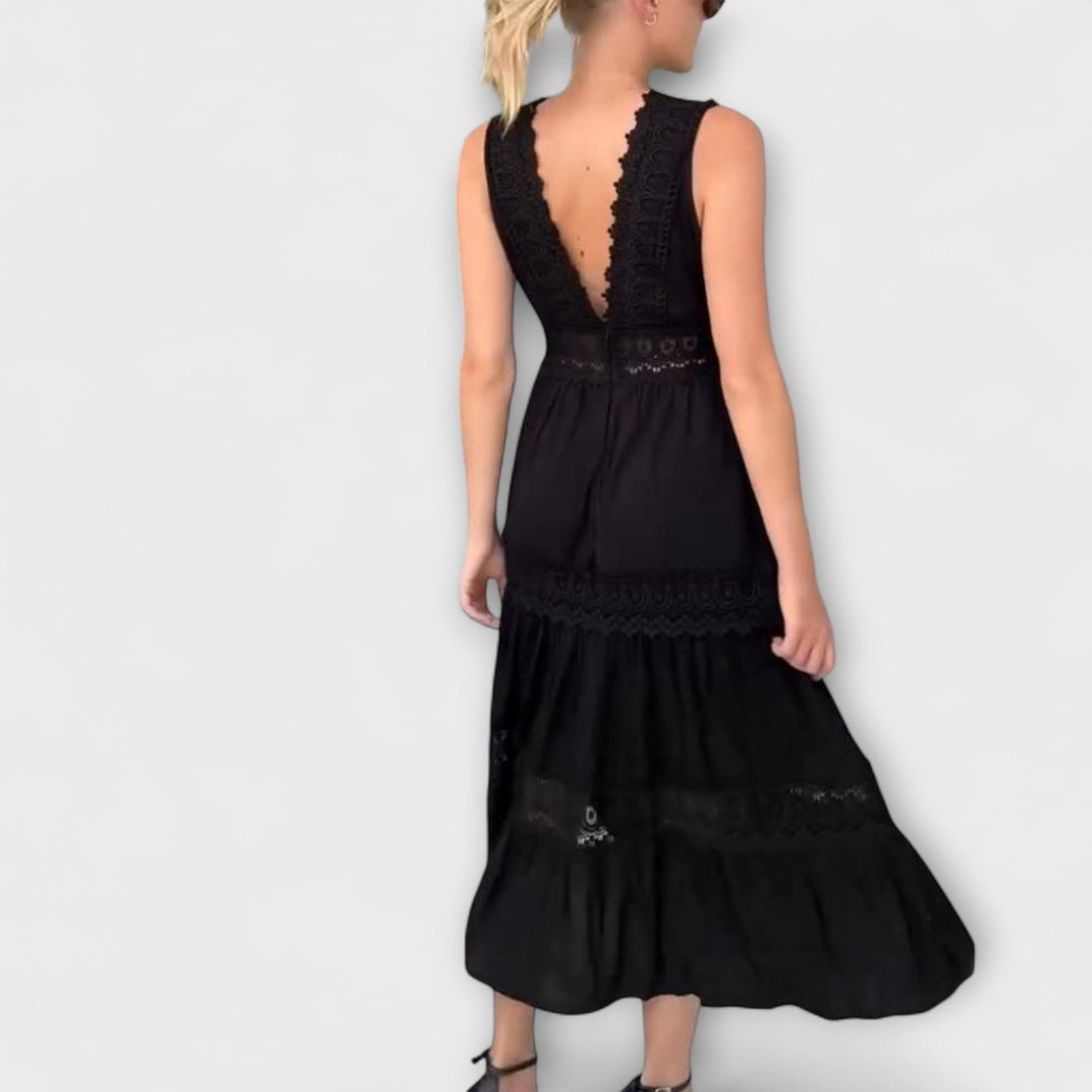 Hannelore - Elegant blondekjole med V-udskæring
